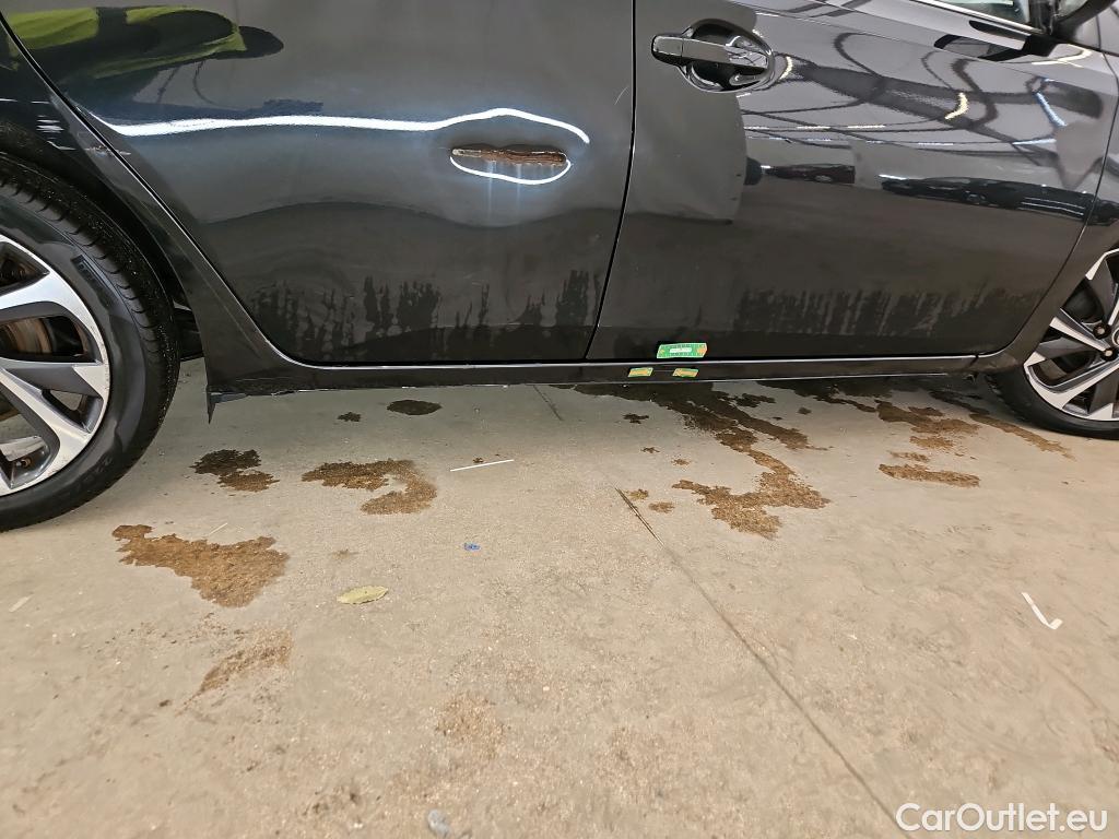  Toyota  Auris TOYOTA  5p BER 1.8 HYBRID 136 CVT AUTO DESIGN BUSINESS 5P #51