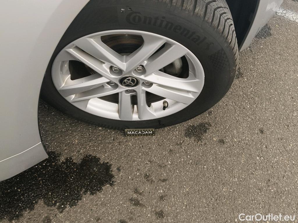  Toyota  Corolla TOYOTA  / 2018 / 5P / Berline Hybride 122h Dynamic Business Beyond Zer #26