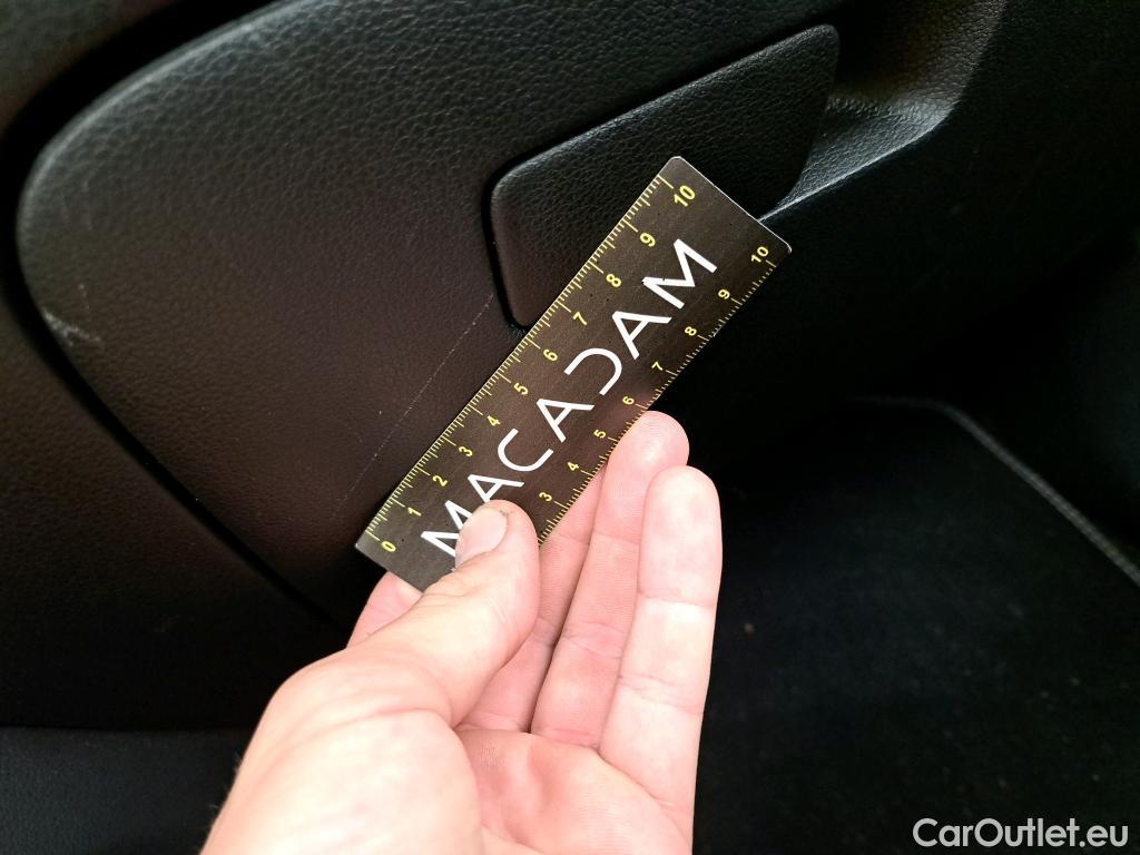  Hyundai  Konna Kona Executive 2WD 1.6 CRDi 135CV BVA7 E6dT #8