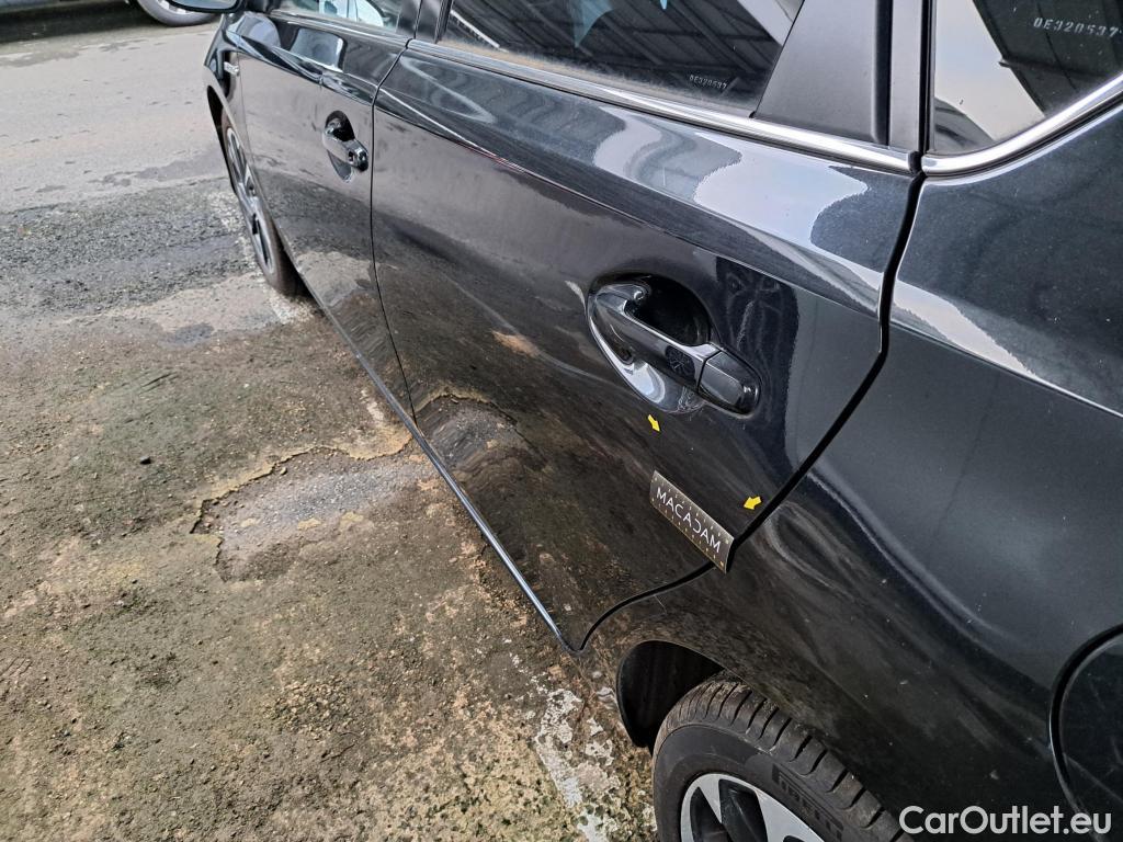  Toyota  Auris TOYOTA  5p BER 1.8 HYBRID 136 CVT AUTO DESIGN BUSINESS 5P #55