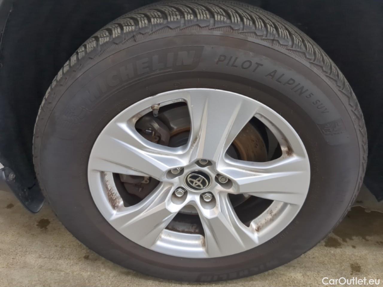  Toyota  RAV4 TOYOTA  Hybride / 2018 / 5P / SUV Hybride 2WD Dynamic Business St Hyb Acad #2