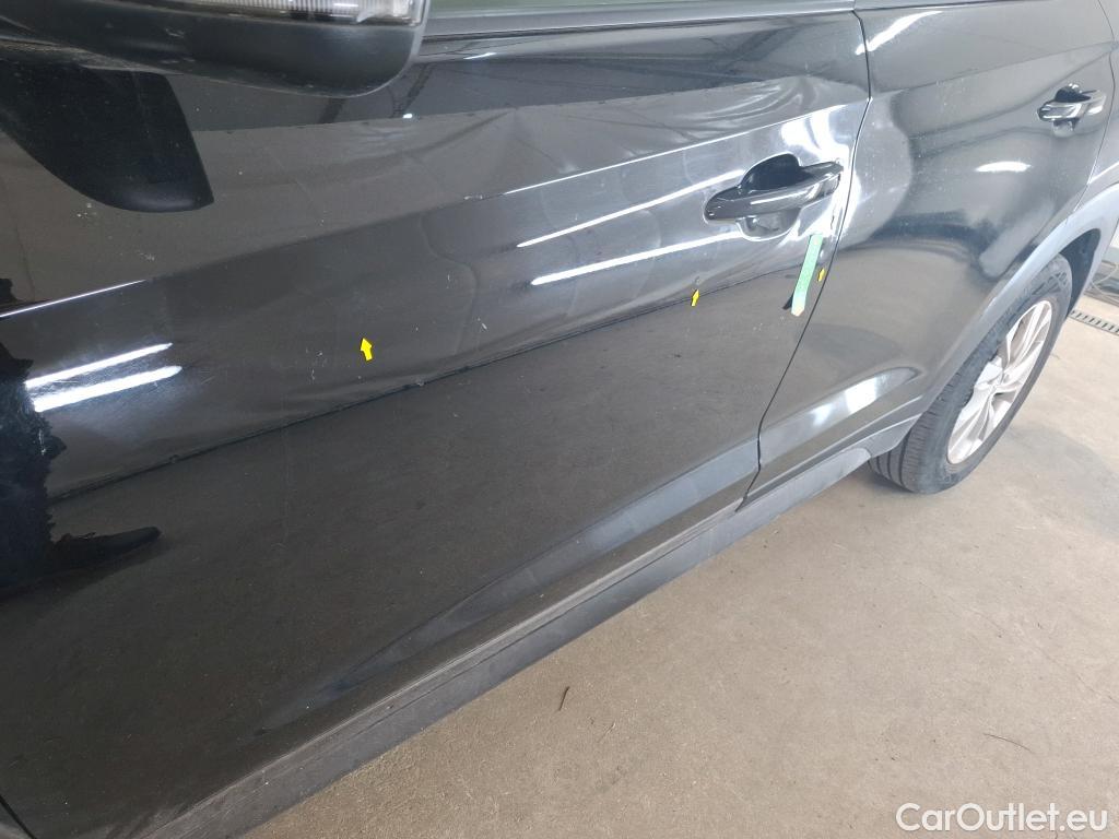  Hyundai  Tucson  Business 2WD 1.6 CRDi 135CV BVA7 E6dT #9