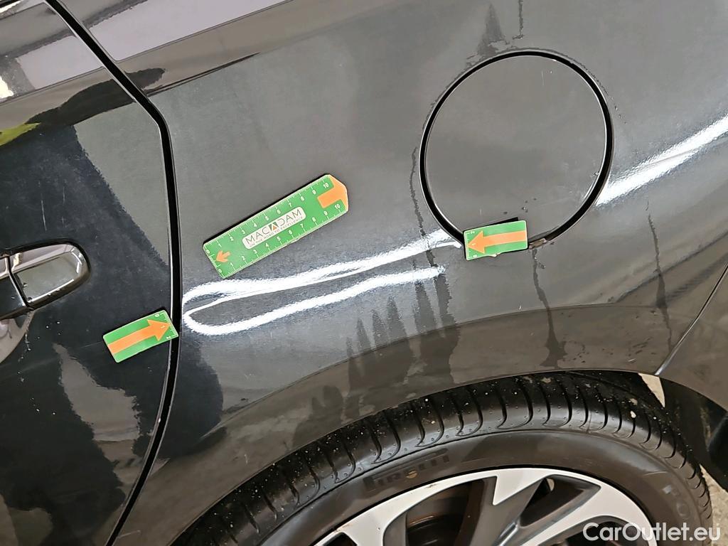  Toyota  Auris TOYOTA  5p BER 1.8 HYBRID 136 CVT AUTO DESIGN BUSINESS 5P #7