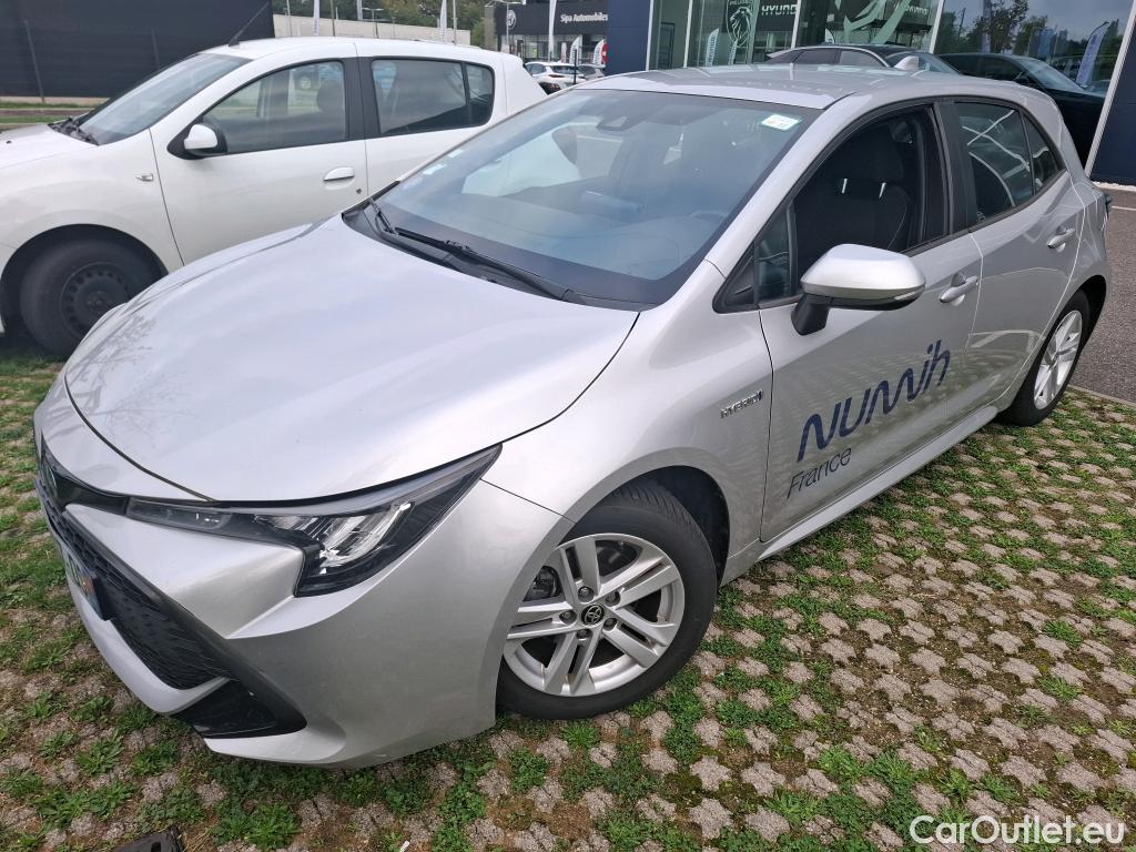  Toyota  Corolla TOYOTA  / 2018 / 5P / Berline Hybride 122h Dynamic Business Supp Lomb #12