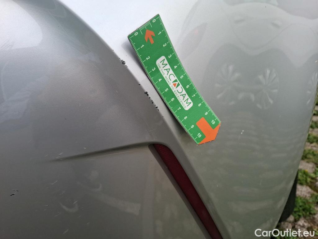  Toyota  Corolla TOYOTA  / 2018 / 5P / Berline Hybride 122h Dynamic Business Supp Lomb #8