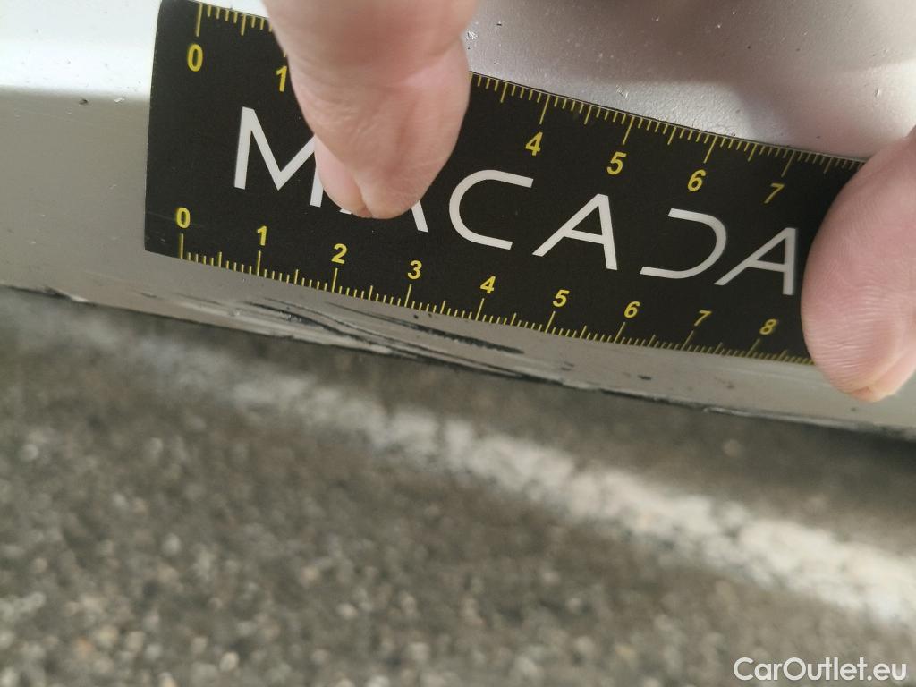  Toyota  Corolla TOYOTA  / 2018 / 5P / Berline Hybride 122h Dynamic Business Beyond Zer #17