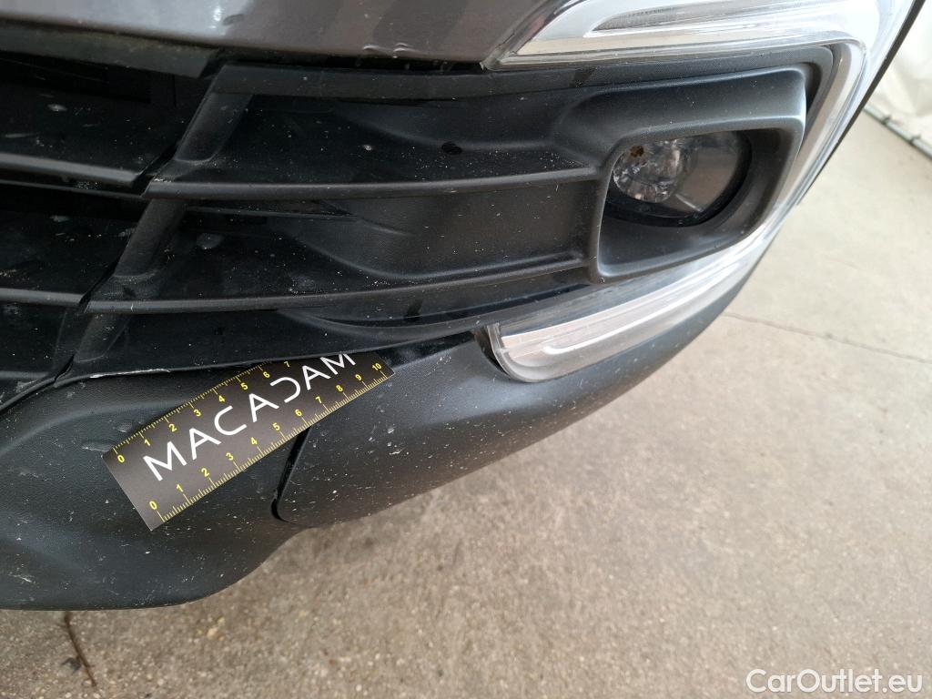  Renault  Captur  Business 0.9 TCe 90CV BVM5 E6 #1