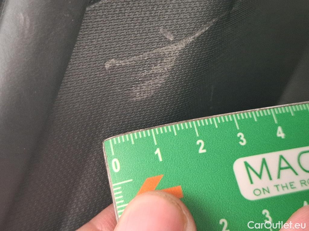  Peugeot  3008  GT 1.5 HDi 130CV BVA8 E6d / VO RECONDITIONNE - PHOTOS AVANT RECONDITIONNEMENT #4