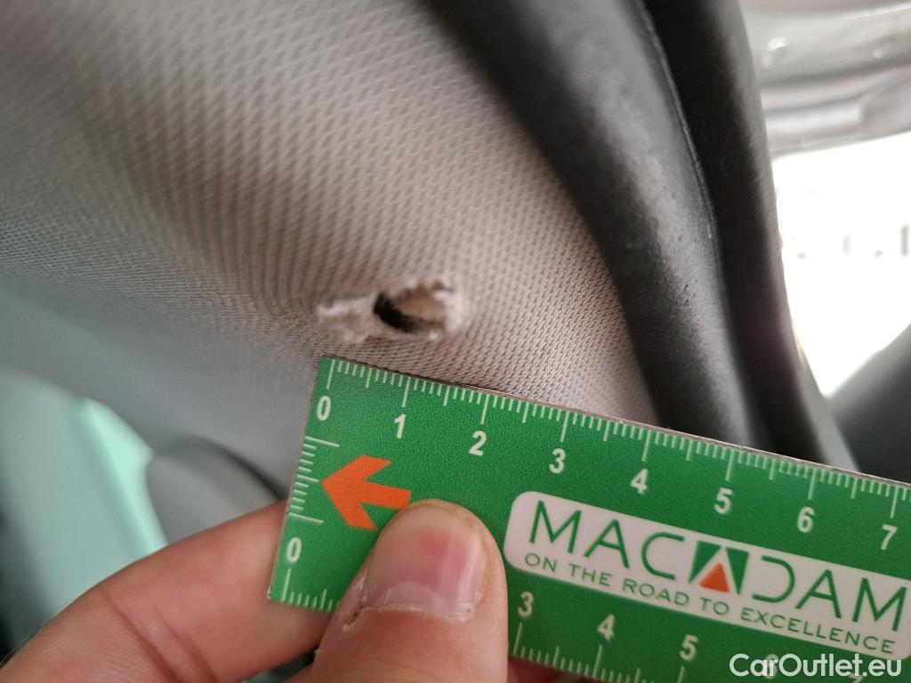  Skoda  Kodiaq SKODA  / 2016 / 5P / SUV 2.0 TDI 150 SCR DSG7 7 Pl. STYLE / VO RECONDITIONNE - PHOTOS AVANT RECONDITIONNEMENT #6