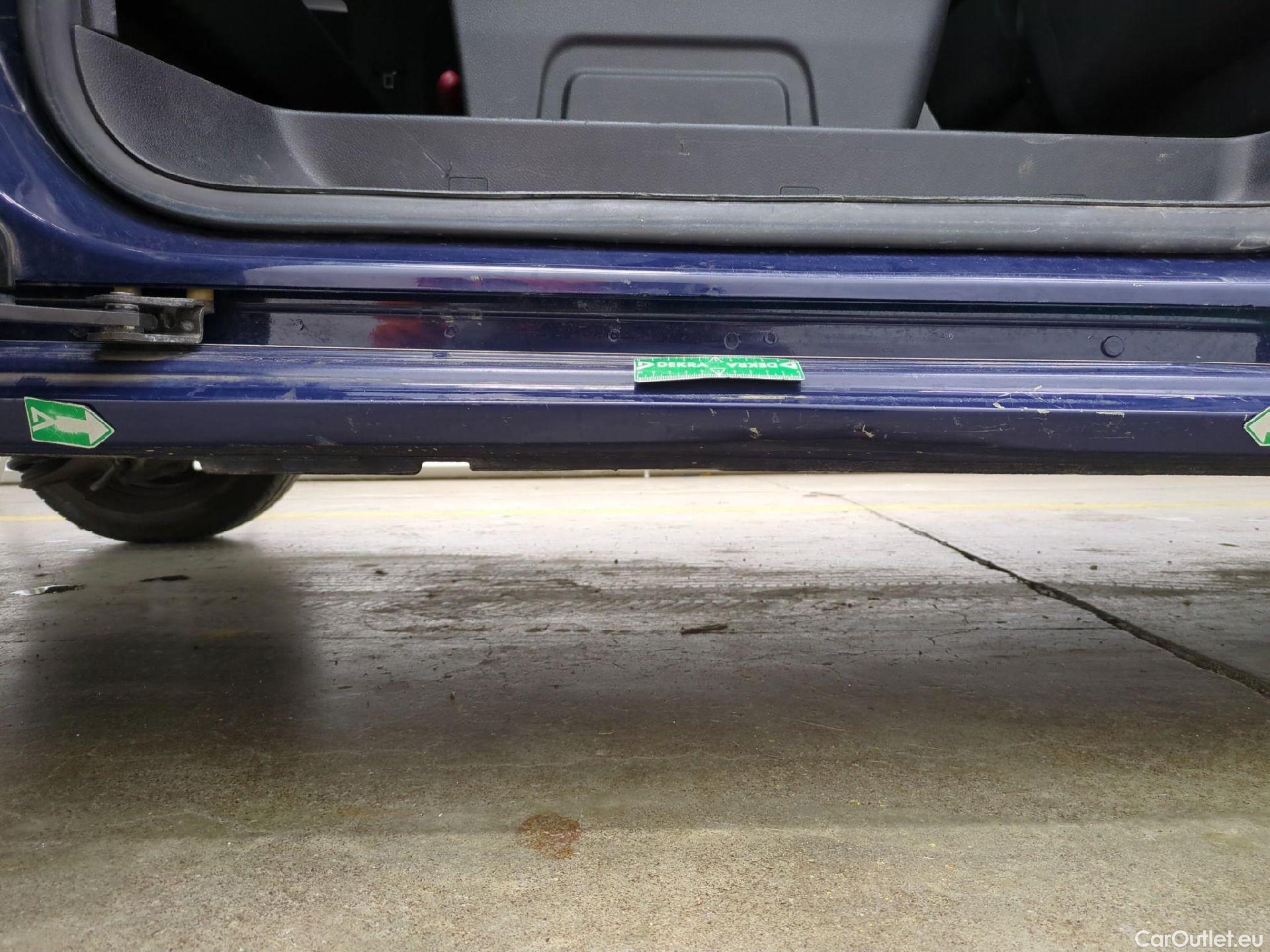  Peugeot  Expert Traveller Business L2 1.5 HDi 120CV BVM6 E6dT #78