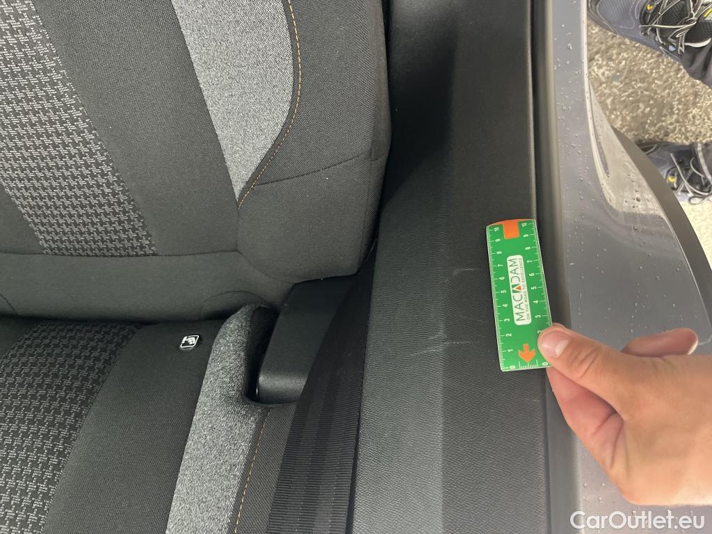  Peugeot  3008  Active Business 1.5 HDi 130CV BVA8 E6d / VO RECONDITIONNE - PHOTOS AVANT RECONDITIONNEMENT #1