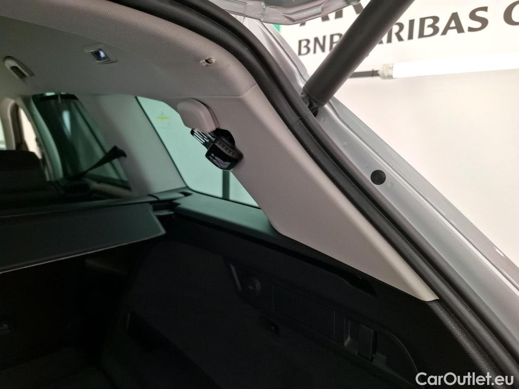  Skoda  Kodiaq SKODA  / 2016 / 5P / SUV 2.0 TDI 150 SCR DSG7 7 Pl. STYLE / VO RECONDITIONNE - PHOTOS AVANT RECONDITIONNEMENT #5