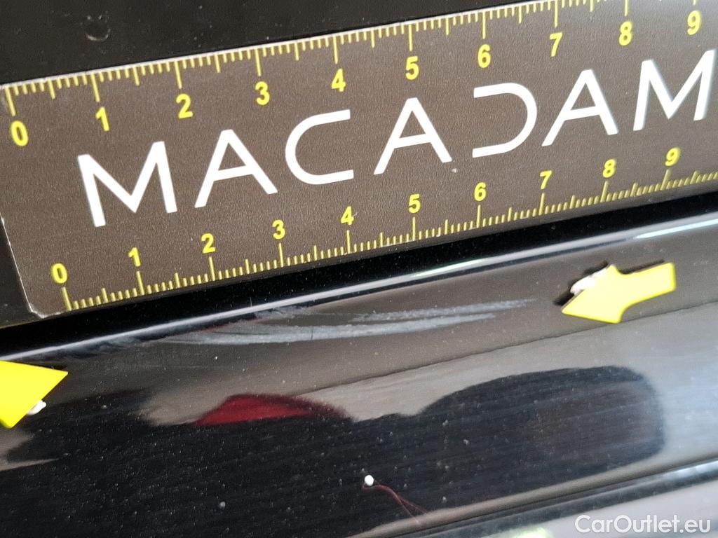  Mercedes  CLA-Klasse MERCEDES-BENZ CLA Coupe / 2019 / 4P / Coupé CLA 250 e AMG Line #20