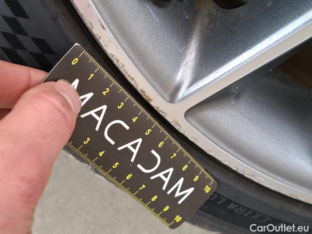  Mercedes  CLA-Klasse MERCEDES-BENZ CLA Coupe / 2019 / 4P / Coupé CLA 250 e AMG Line #10