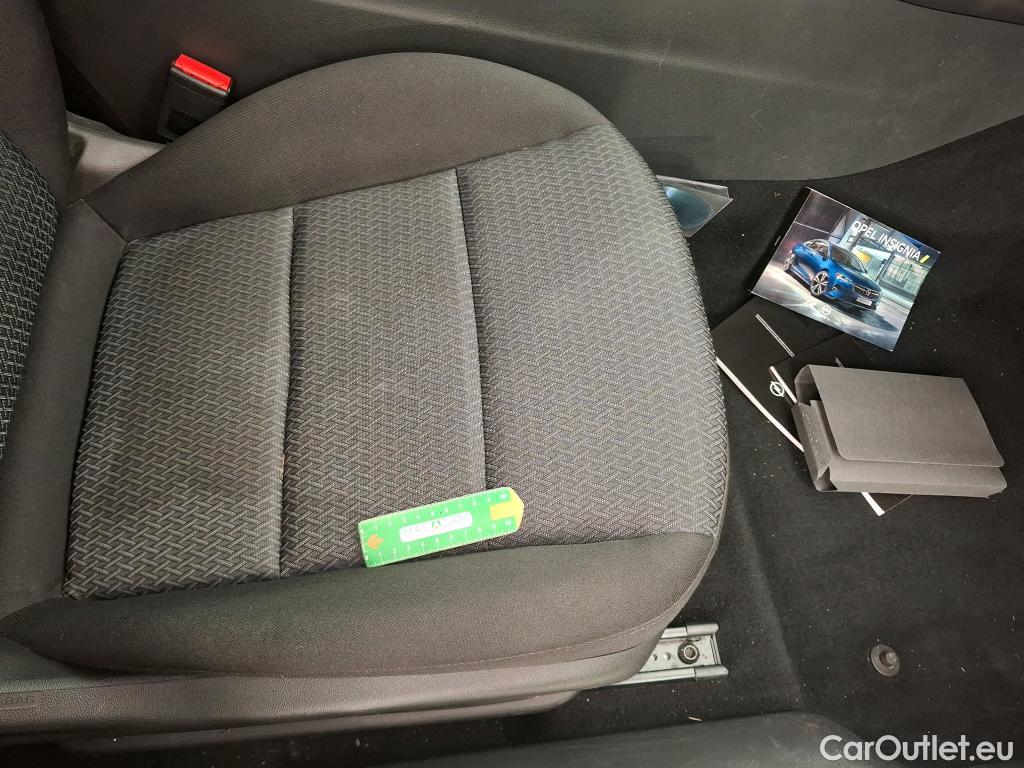  Opel  Insignia  B Sports Tourer Business Elegance 1.5 120CV BVA8 E6d #40