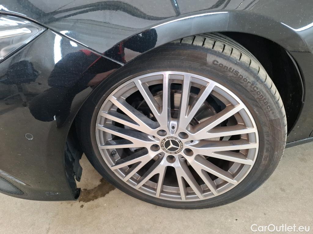  Mercedes  CLA-Klasse MERCEDES-BENZ CLA Coupe / 2019 / 4P / Coupé CLA 180 d Business Line #8