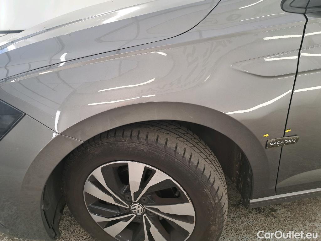  Volkswagen  Polo VOLKSWAGEN  5p Berline 1.0 TSI 95 Confortline Busines #1