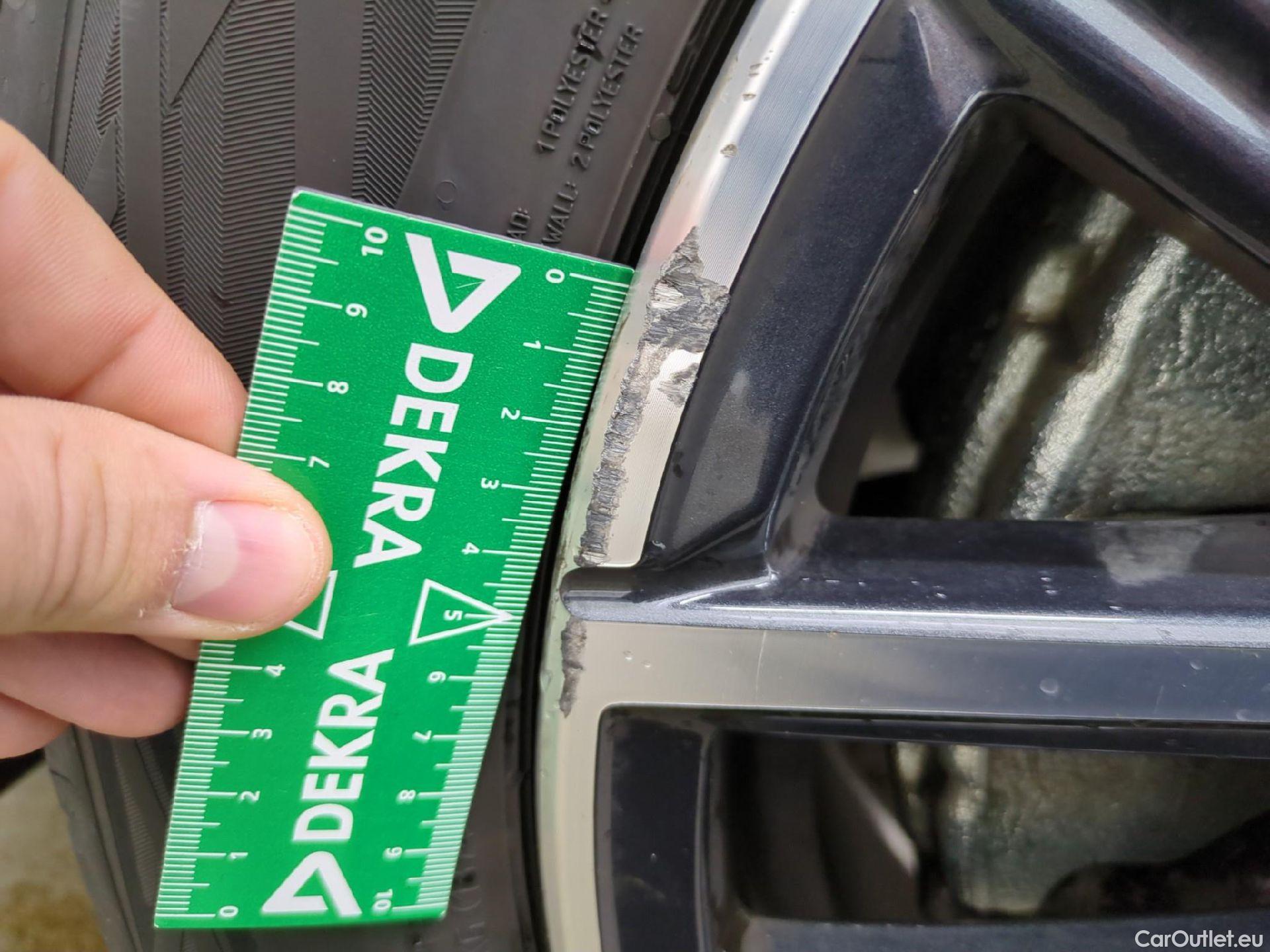  Bmw  X1 BMW  / 2022 / 5P / SUV xDrive23i M Sport DKG7 #9