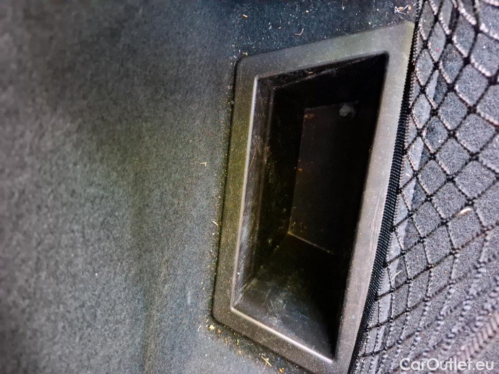  Bmw  X1 Série  xDrive 18 d xLine 2.0 150CV BVA8 E6d #7