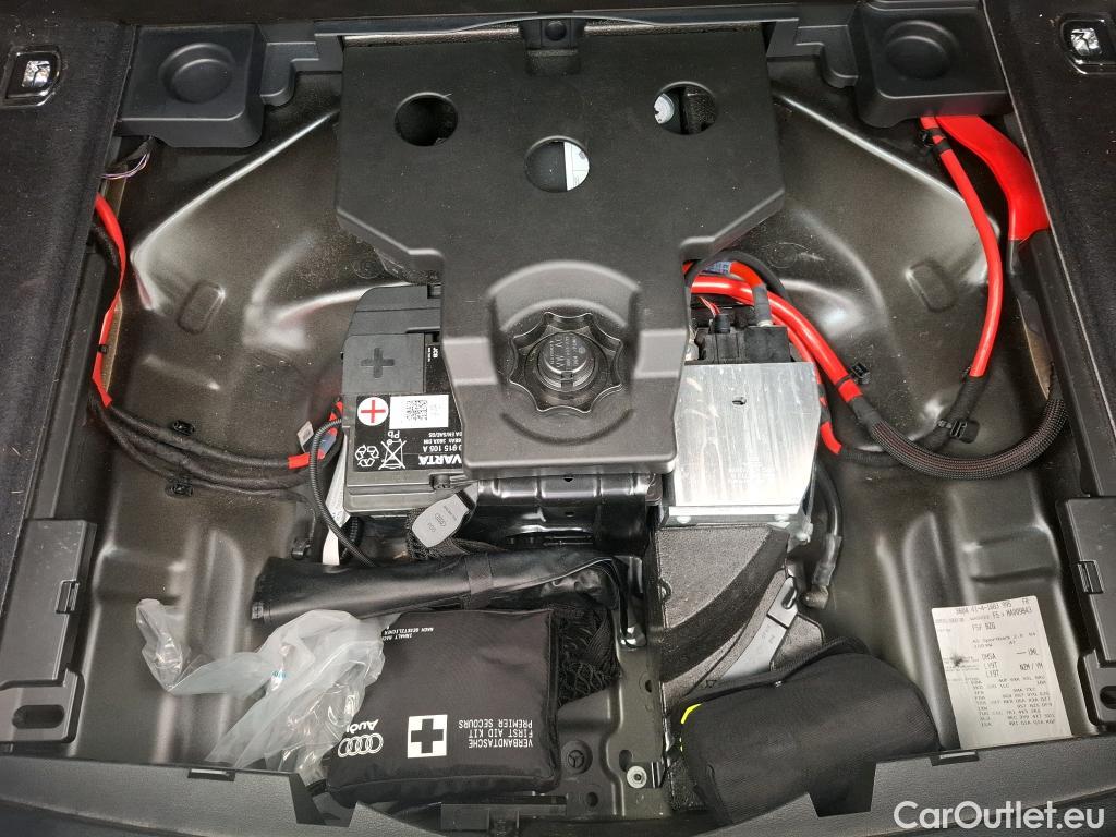  Audi  A5 Sportback AUDI  / 2019 / 5P / Berline 40 TFSI 190 S TRONIC 7 BUSI LINE SB #28