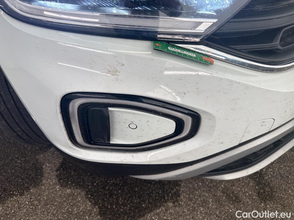  Volkswagen  T-ROC VOLKSWAGEN  / 2021 / 5P / SUV 2.0 TDI 150 LIFE BUSINESS DSG7 #15