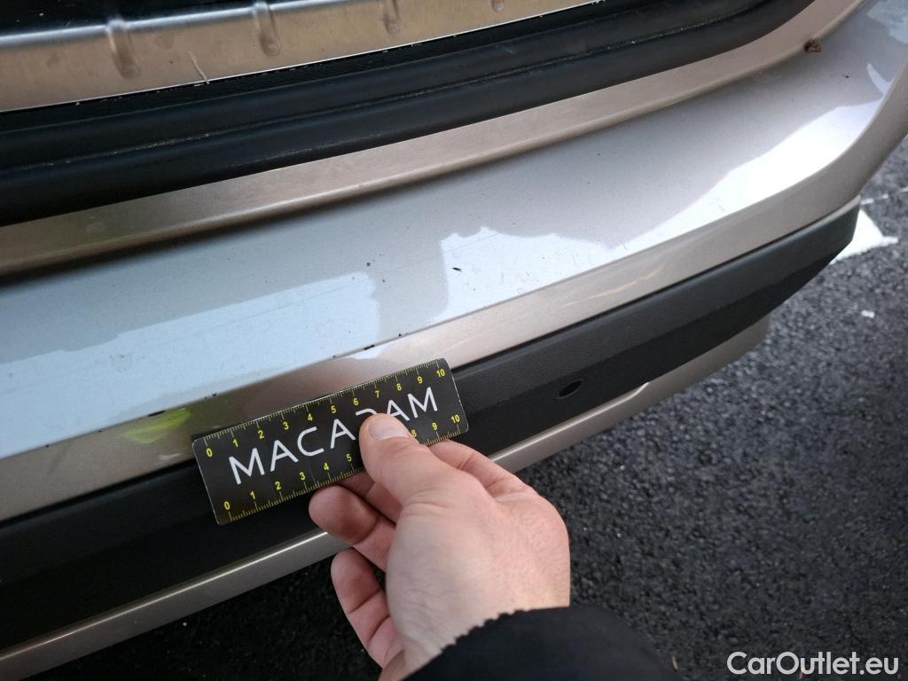  Bmw  X1 Série  xDrive 18 d xLine 2.0 150CV BVA8 E6d #24