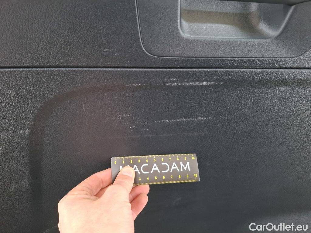  Mercedes  GLA MERCEDES-BENZ  / 2020 / 5P / SUV 2.0  200 D BUSINESS LINE DCT #9