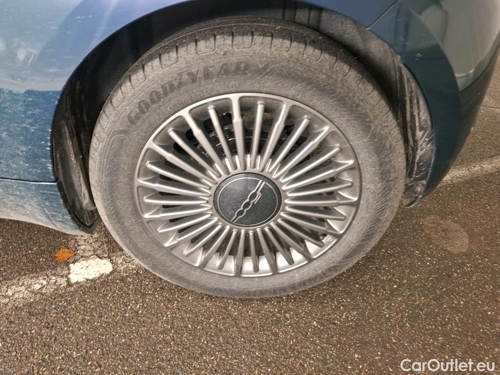  Fiat  500  e Icone 42kWh BVA #3