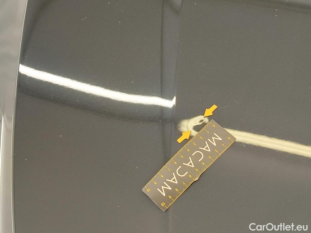  Volkswagen  Golf  VOLKSWAGEN / 2020 / 5P / Berline 2.0 TDI SCR 150 DSG7 Life Busi 1st #31