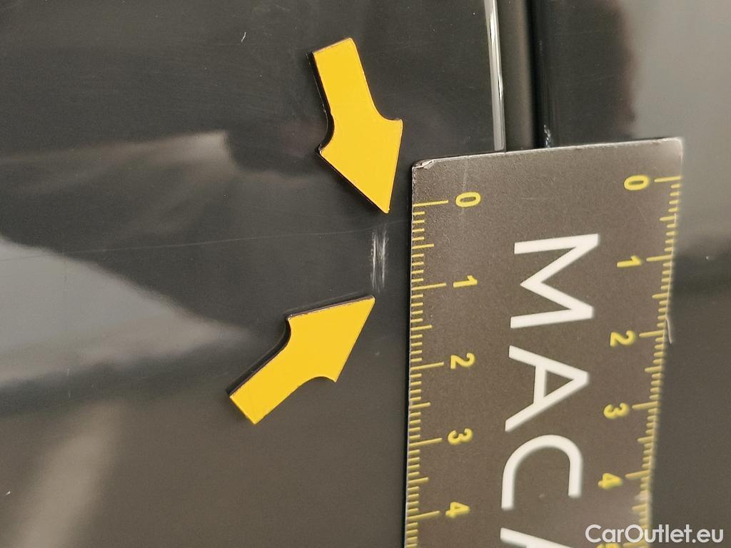  Volkswagen  Golf  VOLKSWAGEN / 2020 / 5P / Berline 2.0 TDI SCR 150 DSG7 Life Busi 1st #60