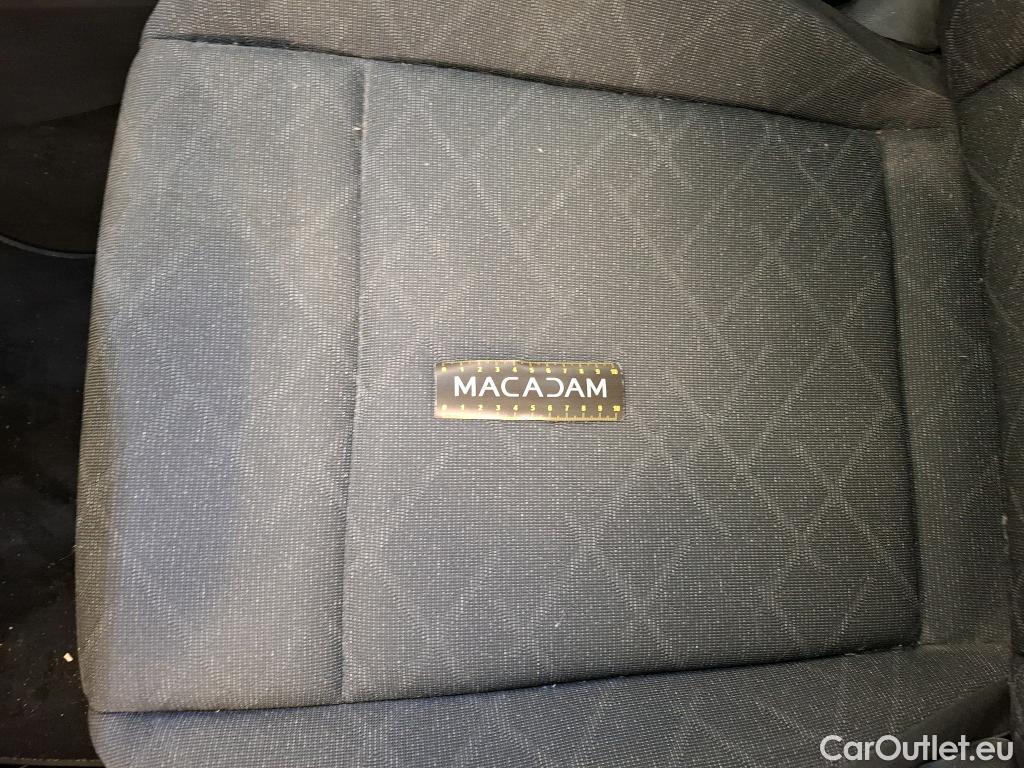  Volkswagen  Golf  VOLKSWAGEN / 2020 / 5P / Berline 2.0 TDI SCR 150 DSG7 LIFE BUSINESS #5