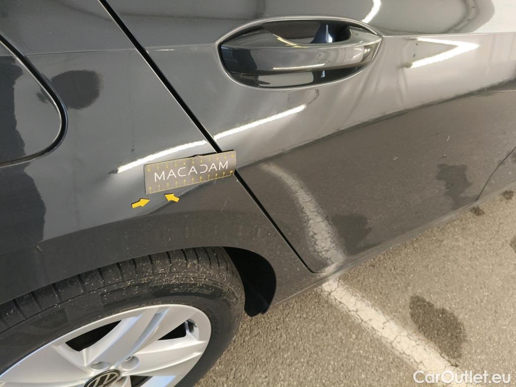  Volkswagen  Golf  VOLKSWAGEN / 2020 / 5P / Berline 2.0 TDI SCR 150 DSG7 Life Busi 1st #53