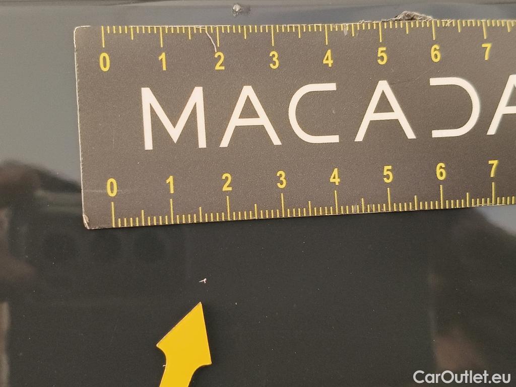  Volkswagen  Golf  VOLKSWAGEN / 2020 / 5P / Berline 2.0 TDI SCR 150 DSG7 Life Busi 1st #44