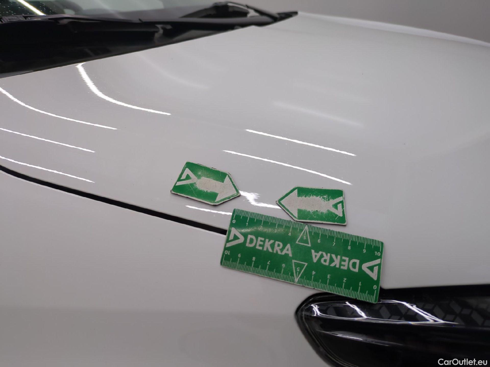  Toyota  Yaris TOYOTA  Hybride / 2019 / 5P / Berline Hybride 116h Dynamic Business Stage Acad #19