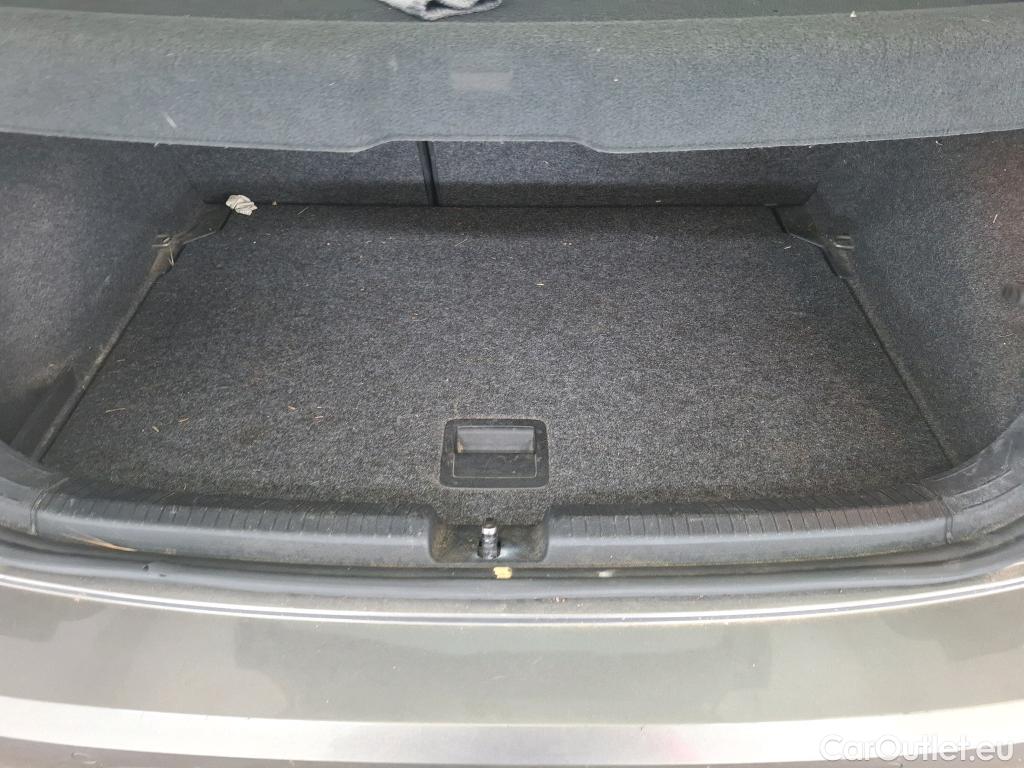  Volkswagen  Polo  VI Lounge Business 1.0 80CV BVM5 E6d #31