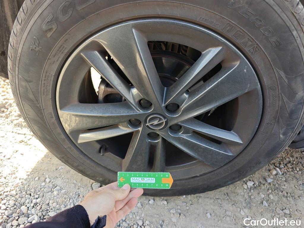  Opel   Grandland X OPEL Grandland / 2021 / 5P / todoterreno 1.5 CDTi Business Edition Auto #9