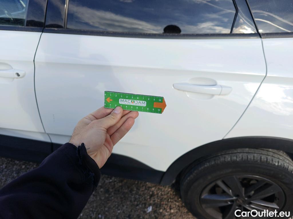  Opel   Grandland X OPEL Grandland / 2021 / 5P / todoterreno 1.5 CDTi Business Edition Auto #20