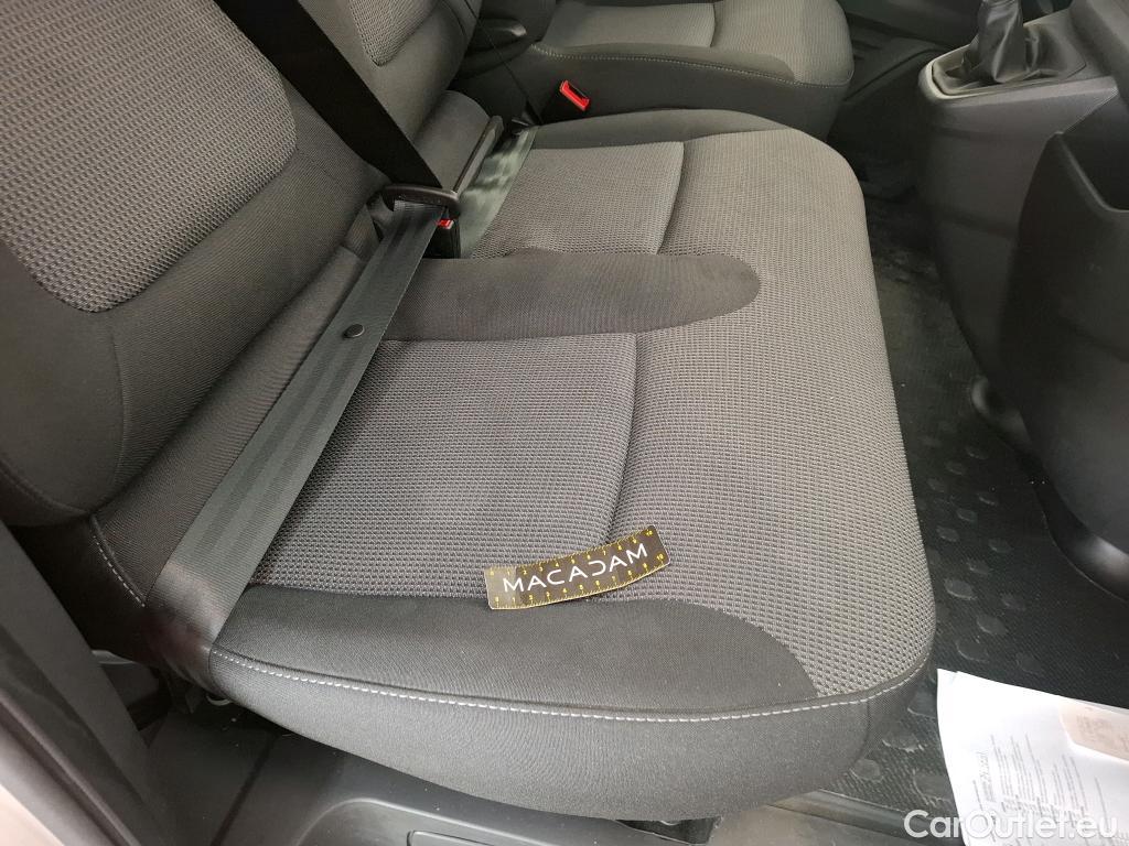  Renault  Trafic RENAULT  / 2021 / 4P / Fourgon tôlé FG GCF L2H1 3T Blue dCi 130 #8