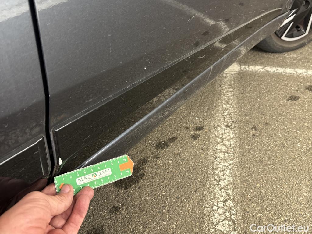  Nissan  Micra NISSAN  5p Berline IG-T 90 Made In France #17