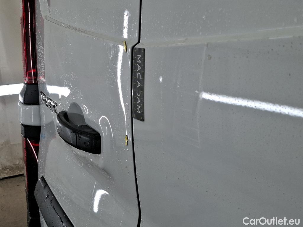  Renault  Trafic RENAULT  / 2021 / 4P / Fourgon tôlé FG GCF L2H1 3T Blue dCi 130 #2