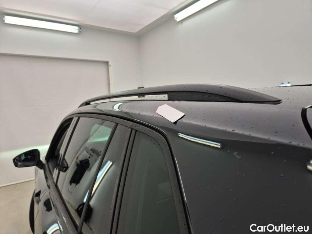  Volkswagen  Tiguan 1.5 TSI Life #1