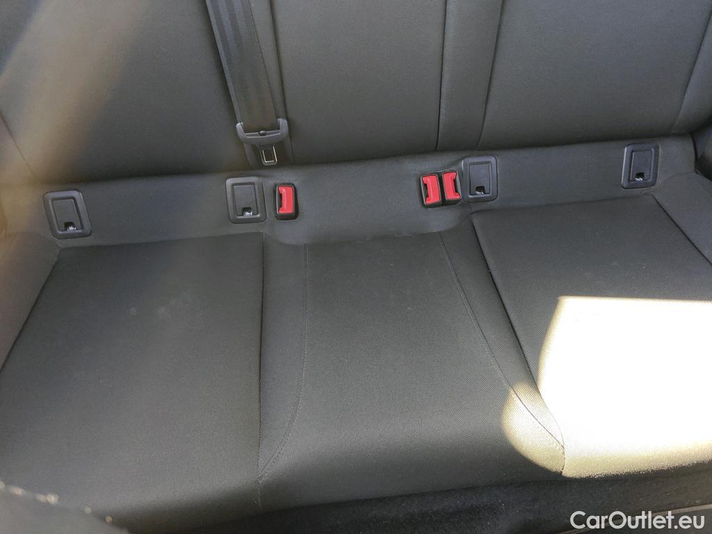  Audi  A1 Sportback AUDI A1 / 2018 / 5P / berlina con portón Sportback Advanced 30 TFSI 81kW (110CV) #16