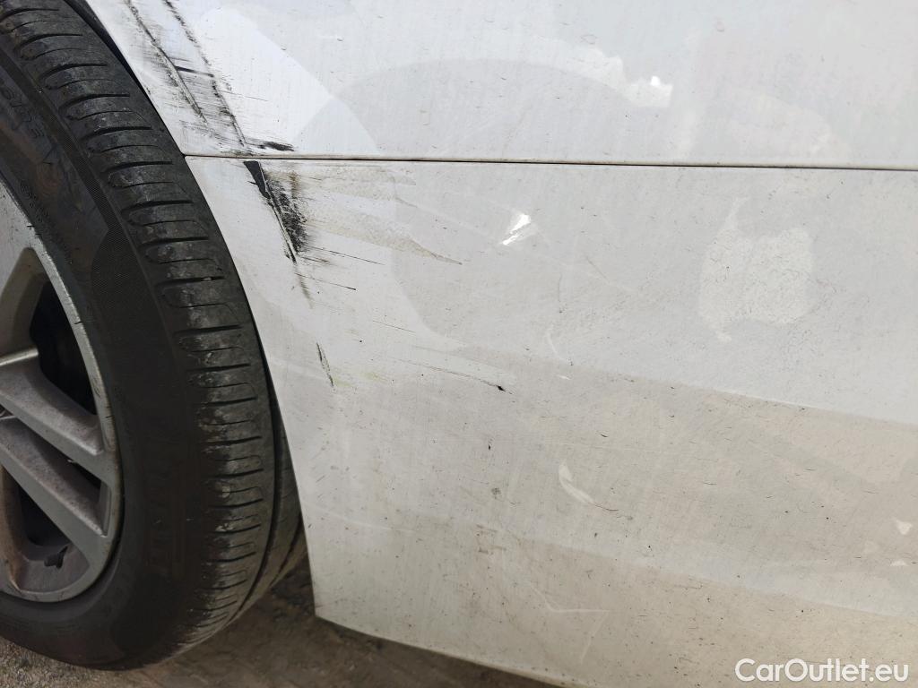  Audi  A6 AUDI  / 2018 / 5P / familiar Avant 40 TDI 150kW (204CV) S tronic #28