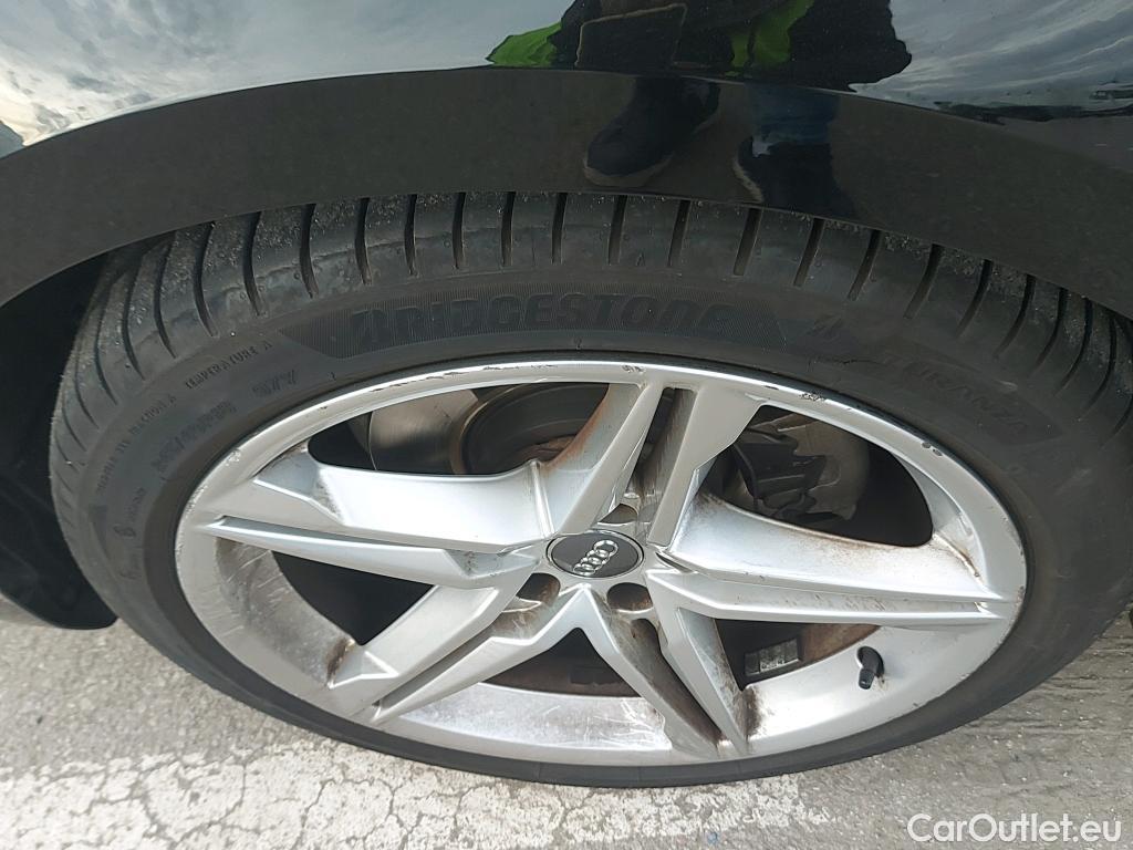  Audi  A5 Sportback AUDI A5 / 2016 / 5P / berlina con portón sport 2.0 TDI 110kW (150CV) Sportback #17