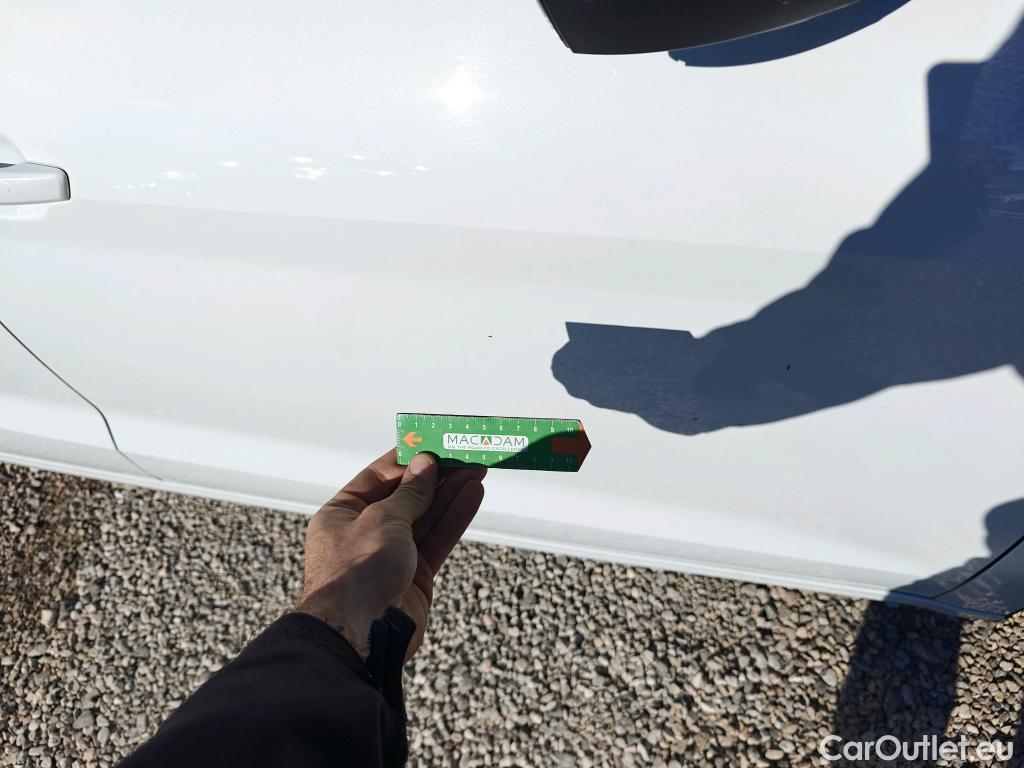  Audi  A1 Sportback AUDI A1 / 2018 / 5P / berlina con portón Sportback Advanced 30 TFSI 81kW (110CV) #6