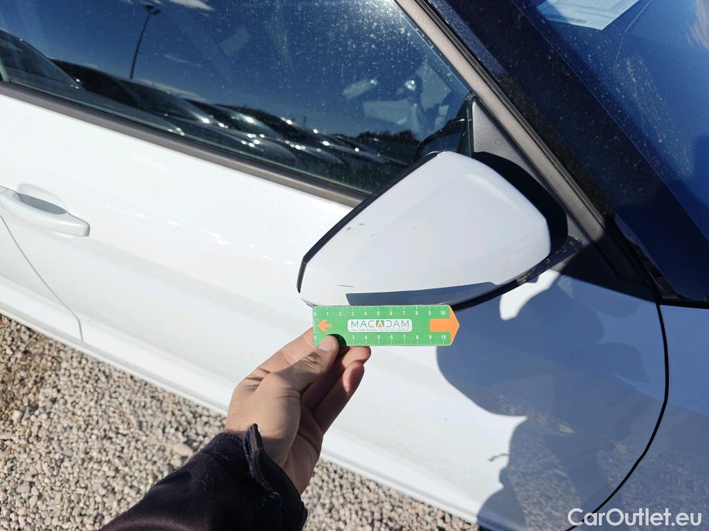  Audi  A1 Sportback AUDI A1 / 2018 / 5P / berlina con portón Sportback Advanced 30 TFSI 81kW (110CV) #35