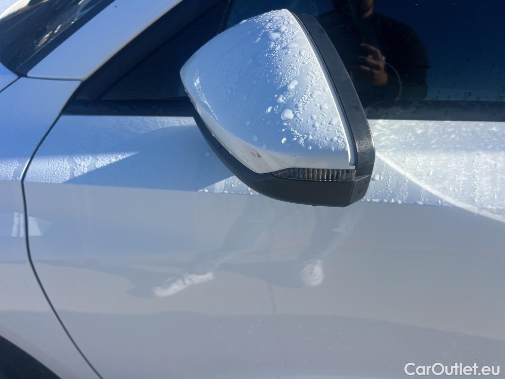  Audi  A3 AUDI  / 2020 / 5P / berlina con portón Sportback 30 TFSI 81kW (110CV) S tronic #26