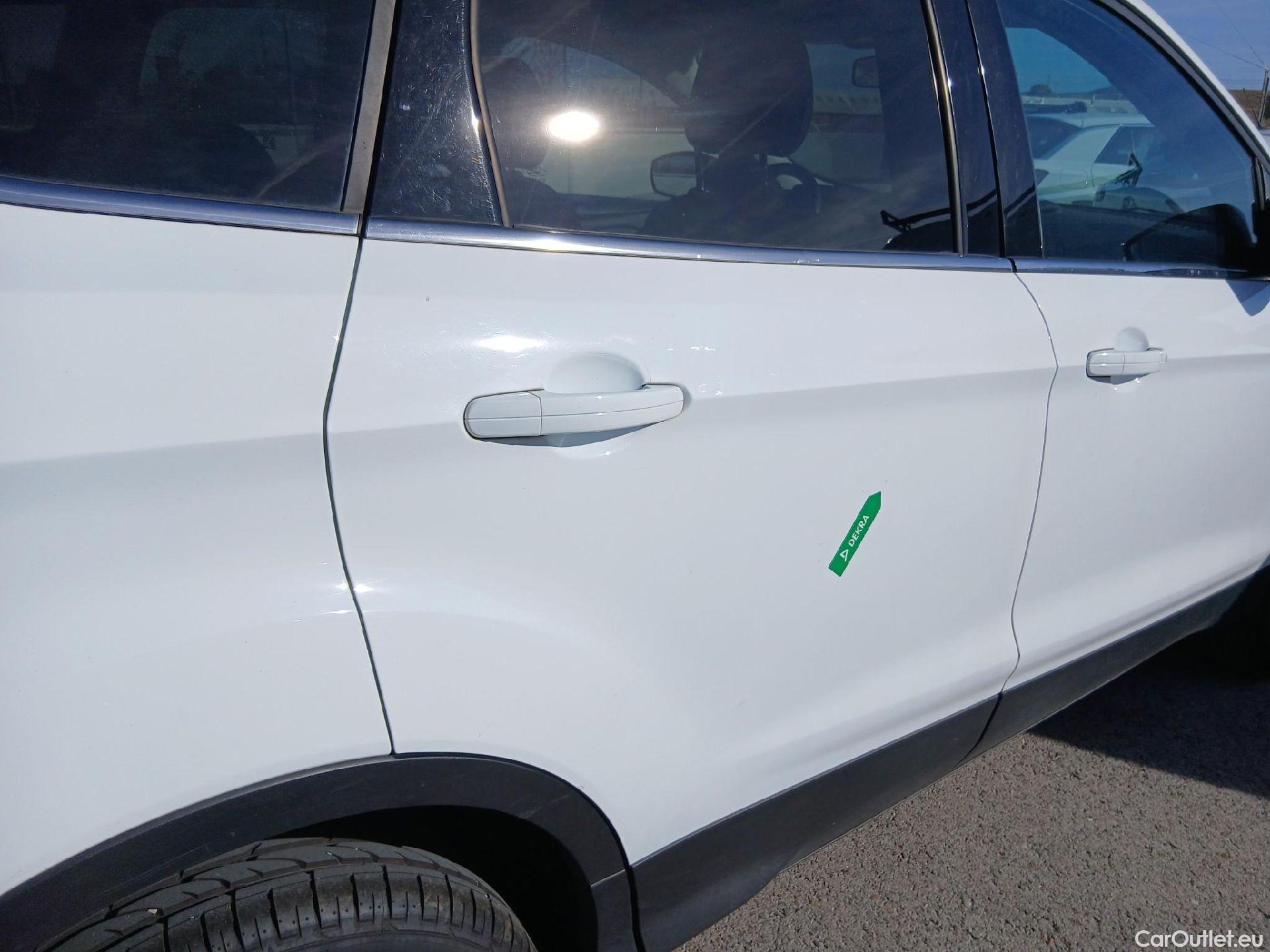  Ford  Kuga FORD  / 2016 / 5P / todoterreno 1.5 EcoBoost 88kW 4x2 Trend+ (CX) #52