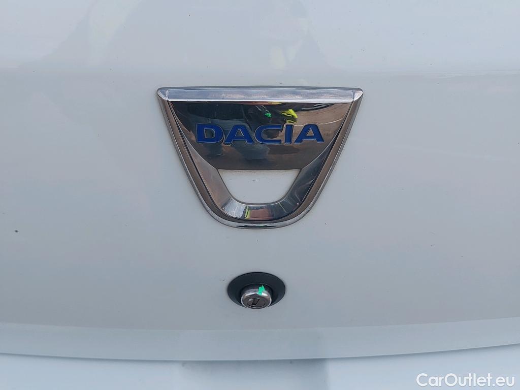  Dacia  Sandero DACIA  / 2016 / 5P / berlina con portón Stepway Essential TCE 74kW (100CV) GLP #3