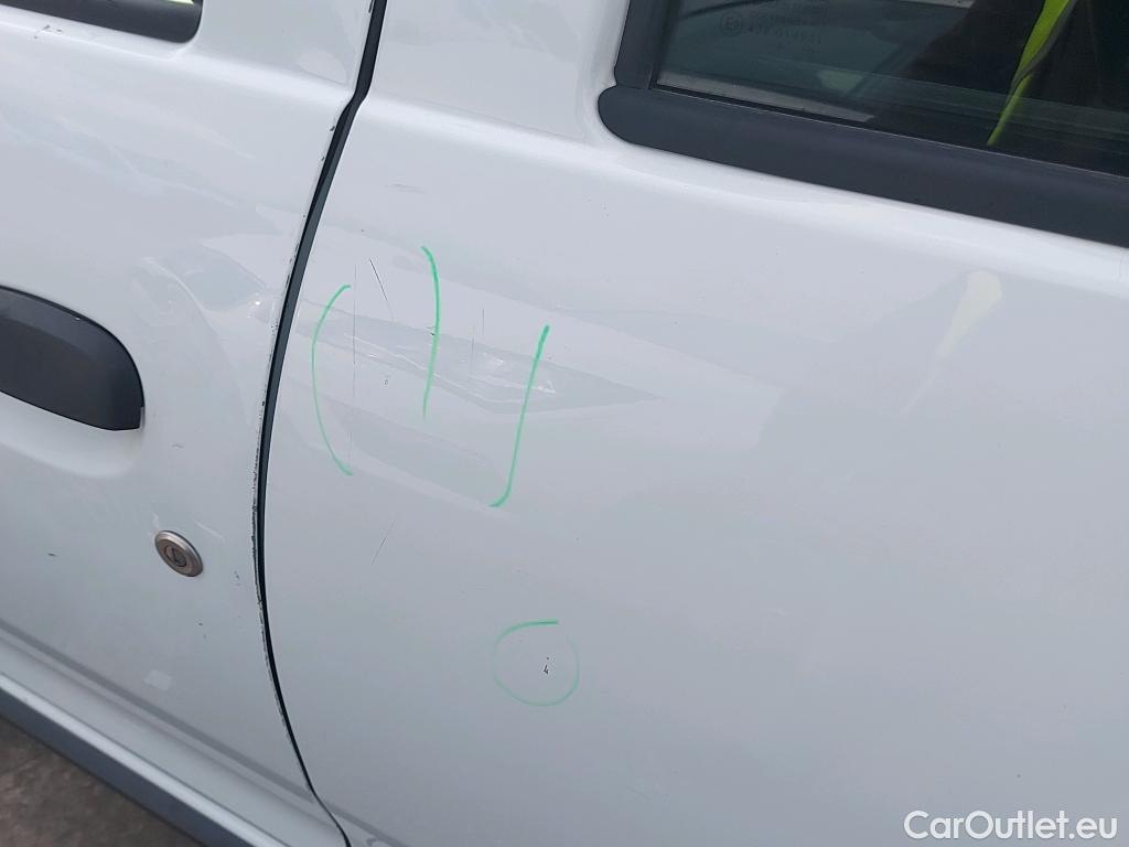  Dacia  Sandero DACIA  / 2016 / 5P / berlina con portón Stepway Essential TCE 74kW (100CV) GLP #13